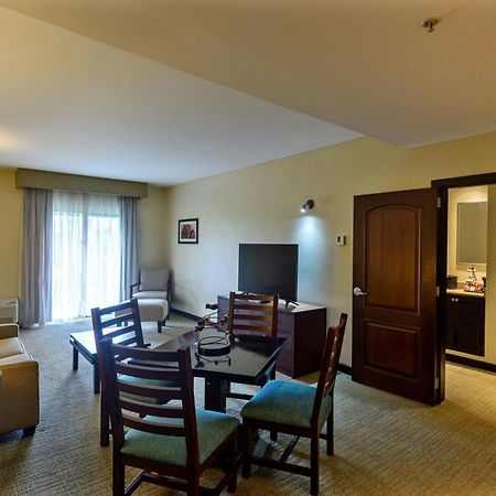 Courtyard By Marriott San Salvador Hotel Buitenkant foto