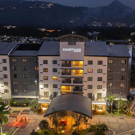 Courtyard By Marriott San Salvador Hotel Buitenkant foto